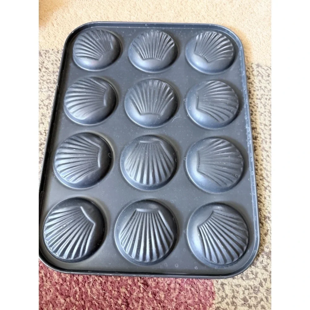 Madeleine Cookie Shell Mold Pan 12 Vintage